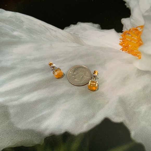 Yellow Opal 925 Silver Stud Earrings from Stauer Jewelry - Picture 3 of 13